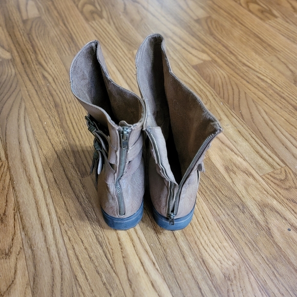 Call It Spring Vegan Leather Boots Size 10 - Picture 4 of 9